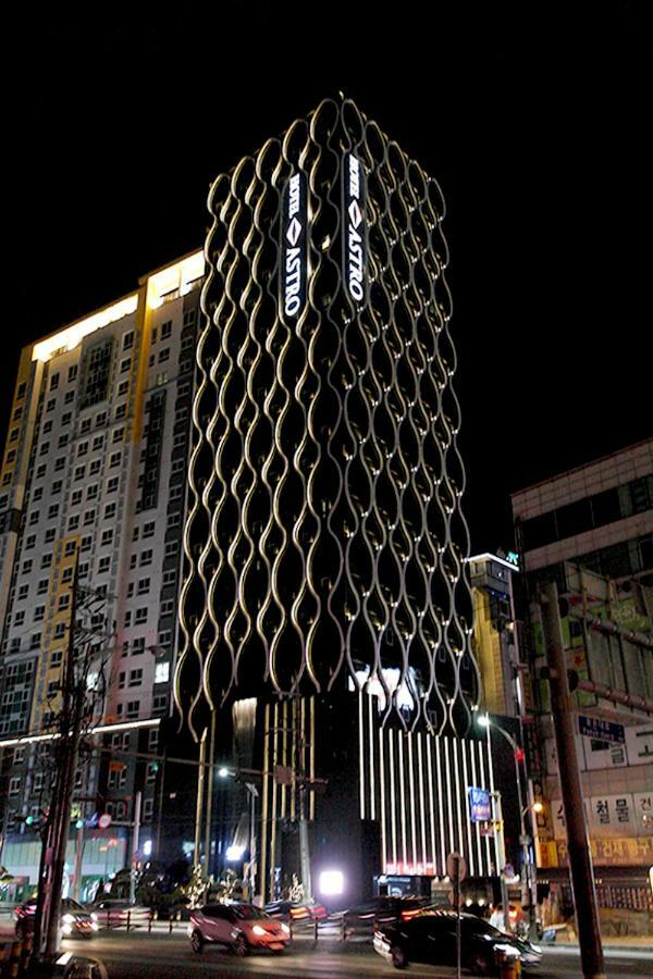 Astro Hotel Yongin Extérieur photo